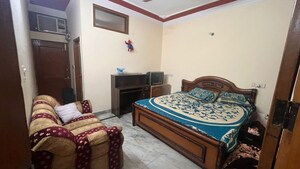 Bedroom in 2 BHK Independent House at Sector 17 – for Rent
