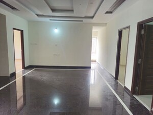 Kitchen in 3 BHK Builder Floor at Dollars CR Pride, Rmv 2nd Stage – for Sale