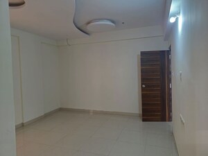 Bathroom in 3 BHK Builder Floor at Dollars CR Pride, Rmv 2nd Stage – for Sale