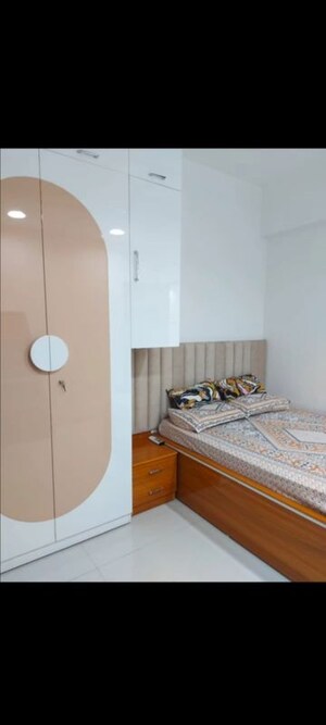 Bedroom in 2 BHK Apartment at Alliance One, Ghansoli – for Rent