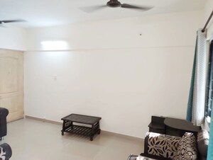 2 BHK Apartment For Rent in Hadapsar