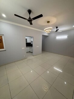 3 BHK Apartment For Rent in Central Park Flower Valley Aqua Front Towers