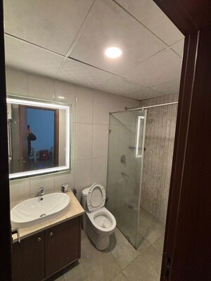Bathroom in 3 BHK Apartment at Central Park Flower Valley Aqua Front Towers, Sohna Sector 33 – for Rent