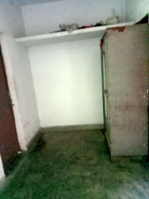 Room in 1 BHK Villa at Aliganj – for Rent