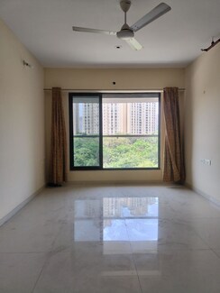 2.5 BHK Apartment For Rent in Dosti Desire