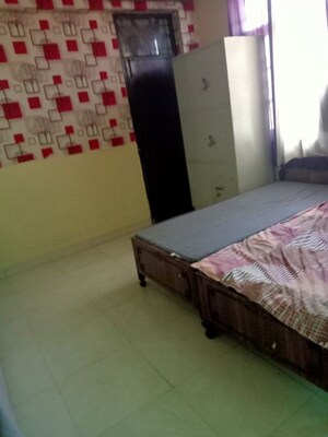 Bedroom in 2 BHK Independent House at Aliganj – for Rent