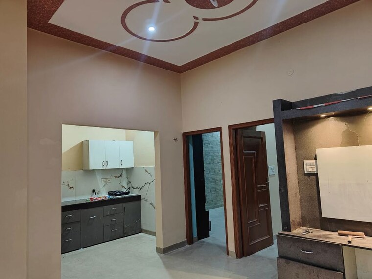 Bedroom, shiva-enclave-zirakpur 4 Bedroom 109 Sq.Yd. Independent House In Patiala Road Zirakpur 10346549