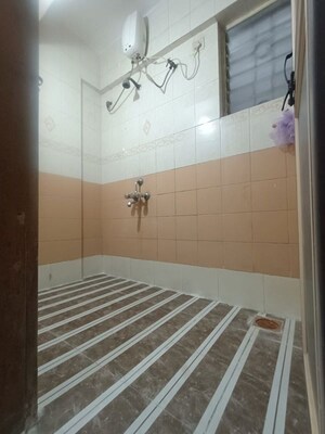 Bathroom in 1 BHK Apartment at Mahalaxmi Vihar, Vishrantwadi – for Rent