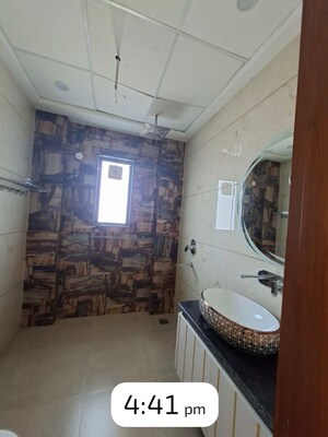 Bathroom in 4 BHK Apartment at Silverglades The Ivy, Sector 28 – for Sale