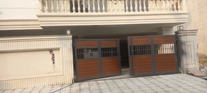 3 BHK Builder Floor – Exterior View View at Parklands, Sector 85 - for Rent