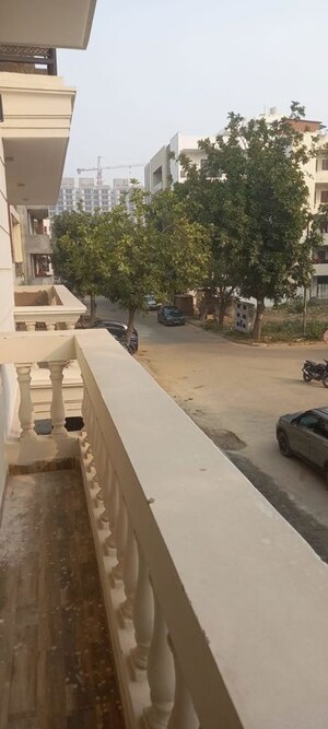 Balcony in 3 BHK Builder Floor at Parklands, Sector 85 – for Rent