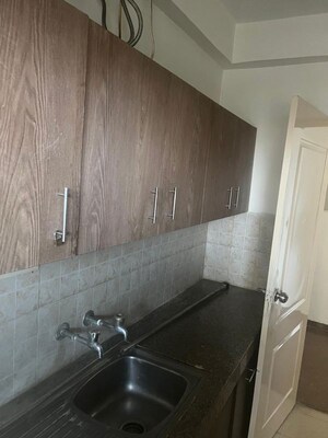 Bathroom in 3.5 BHK Apartment at Umang Monsoon Breeze Phase I, Sector 78 – for Rent