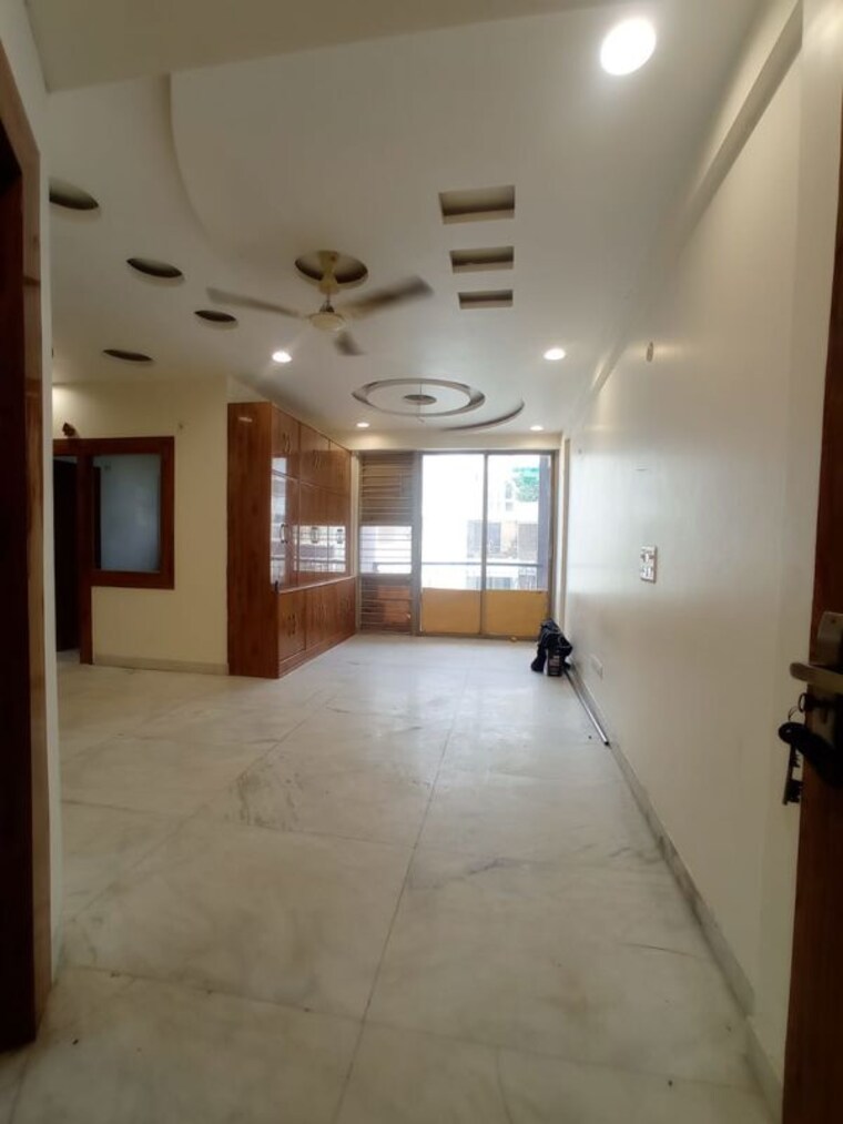 Room, dwarka 3 Bedroom 1750 Sq.Ft. Apartment In Dwarka Delhi 10346611