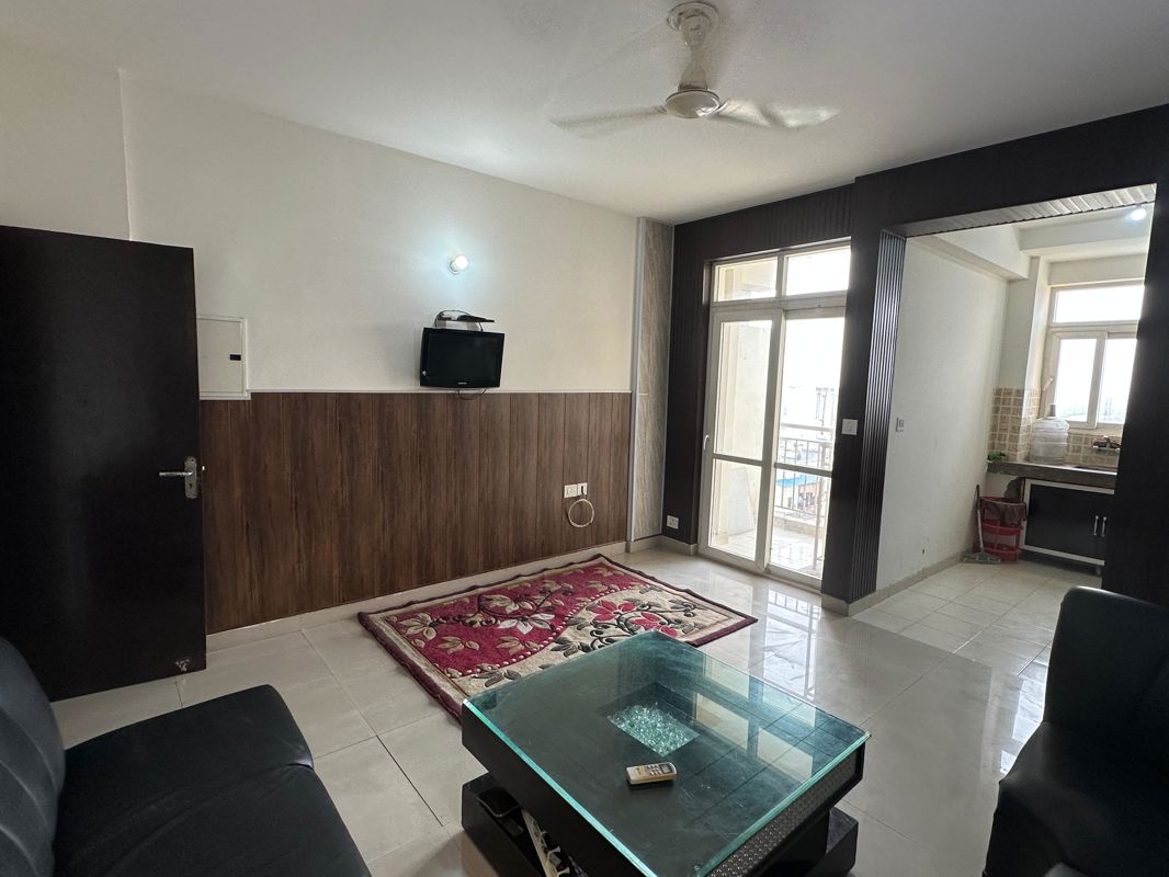 2 BHK 930 Sq.Ft. Apartment in KLJ Platinum Heights