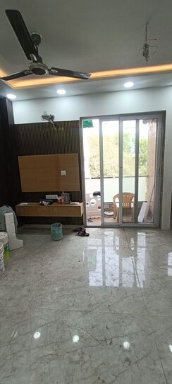 2 BHK Builder Floor For Rent in Rohini Sector 8