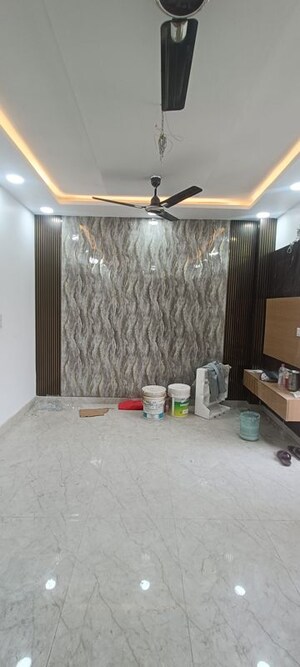 Living Room in 2 BHK Builder Floor at Rohini Sector 8 – for Rent