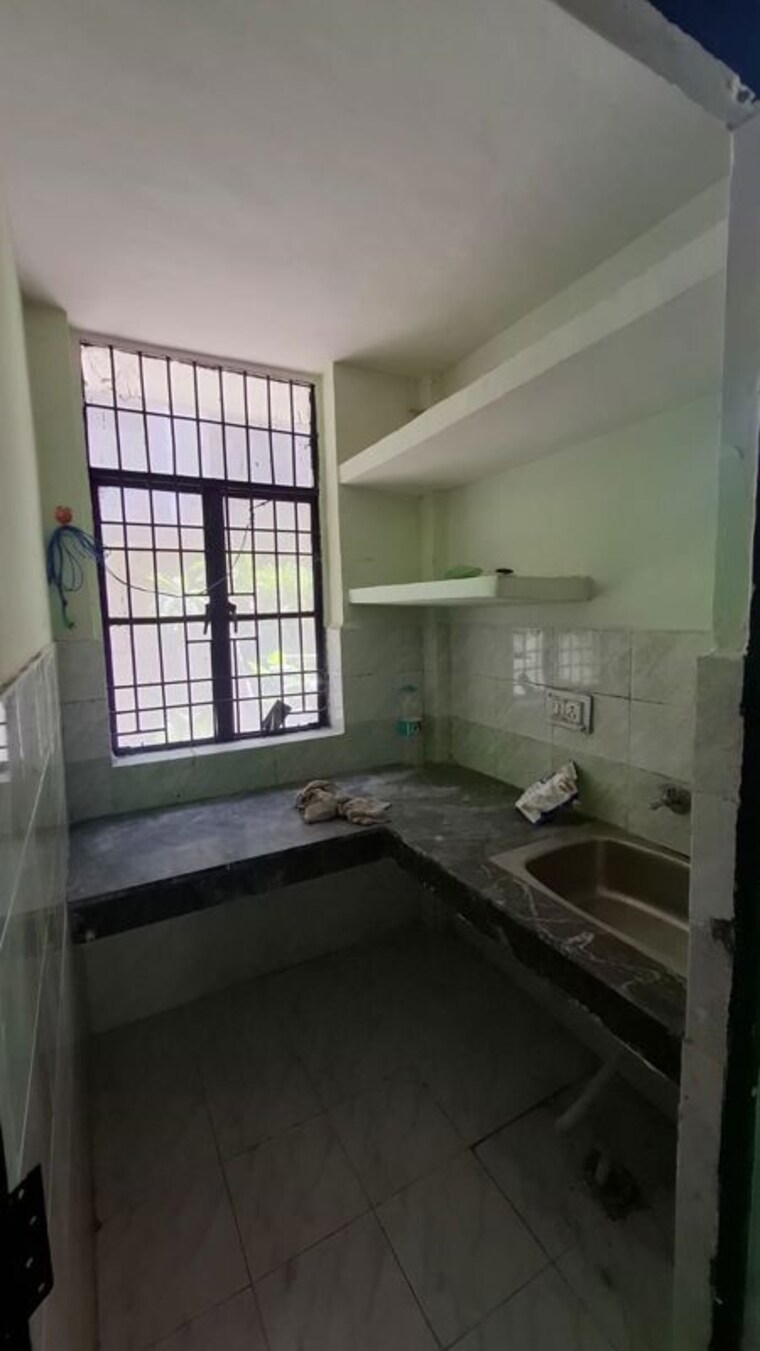Kitchen, sector 10 greater noida 1 Bedroom 30 Sq.Mt. Apartment In Sector 10 Greater Noida Greater Noida 10346614