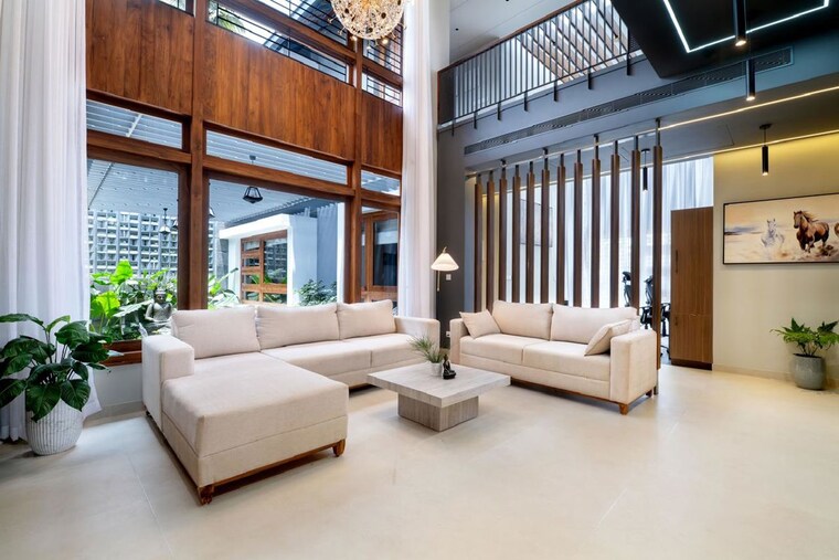 Living Room, aranattukara 4 Bedroom 8052 Sq.Ft. Independent House In Aranattukara Thrissur 10346635