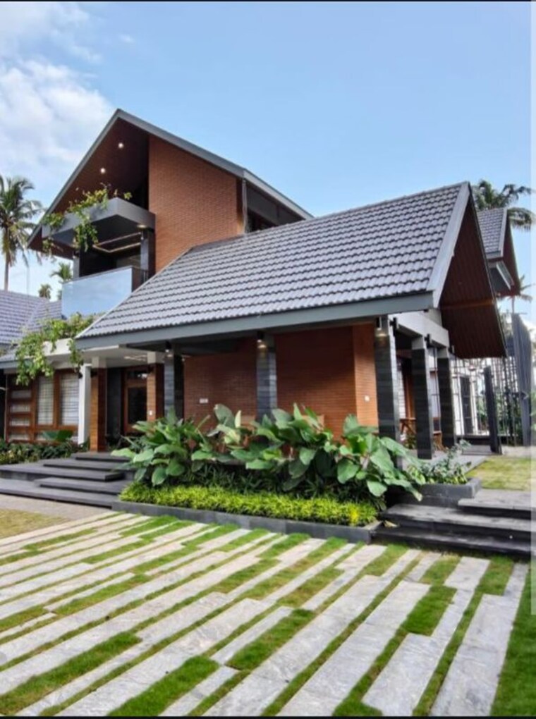 Exterior View, aranattukara 4 Bedroom 8052 Sq.Ft. Independent House In Aranattukara Thrissur 10346635