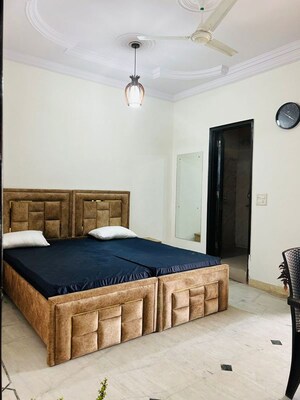 Bedroom in 2 BHK Builder Floor at Chattarpur – for Rent