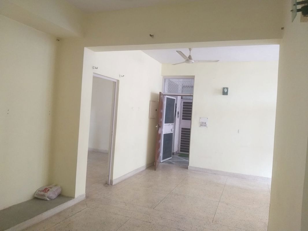 3 BHK + Pooja Room Apartment For Sale in Dwarka