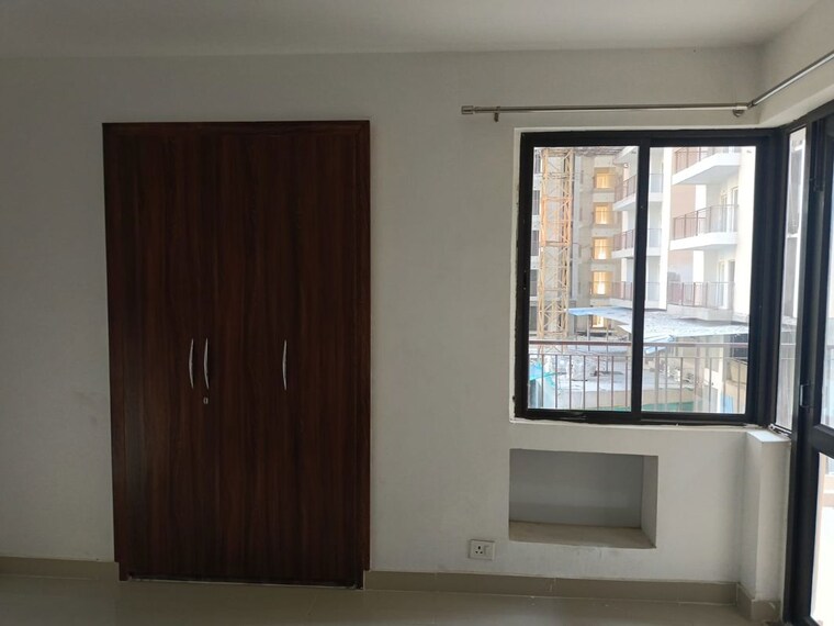 Room, rg-luxury-homes 2 Bedroom 1100 Sq.Ft. Apartment In Sector 16b Greater Noida Greater Noida 10346639