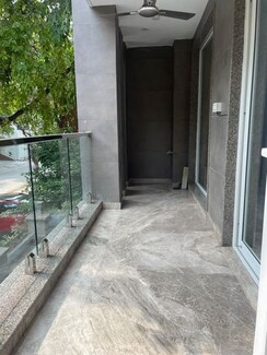 3 BHK Builder Floor For Sale in Sushant Lok I
