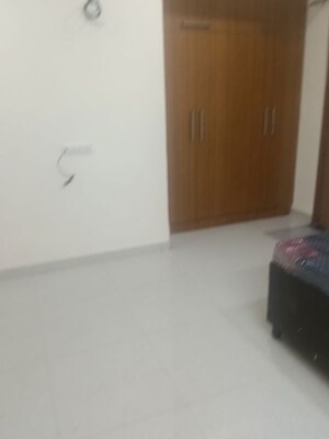 Room in 3 BHK Builder Floor at AWHO Apartments, Sector 22 – for Rent