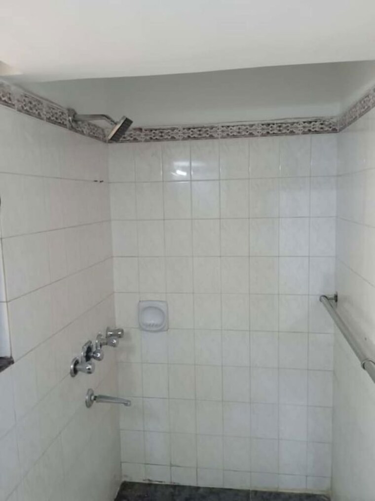 Bathroom, powai-vihar 2 Bedroom 930 Sq.Ft. Apartment In Powai Mumbai 10346758