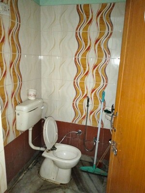 Bathroom in 3 BHK Builder Floor at Khushi Residency, Malviya Nagar – for Rent