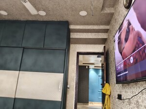 Furnished Amenities in 3 BHK Apartment at Landcraft Golf Links, Pandav Nagar – for Rent