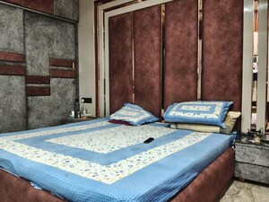 Bedroom in 3 BHK Apartment at Landcraft Golf Links, Pandav Nagar – for Rent