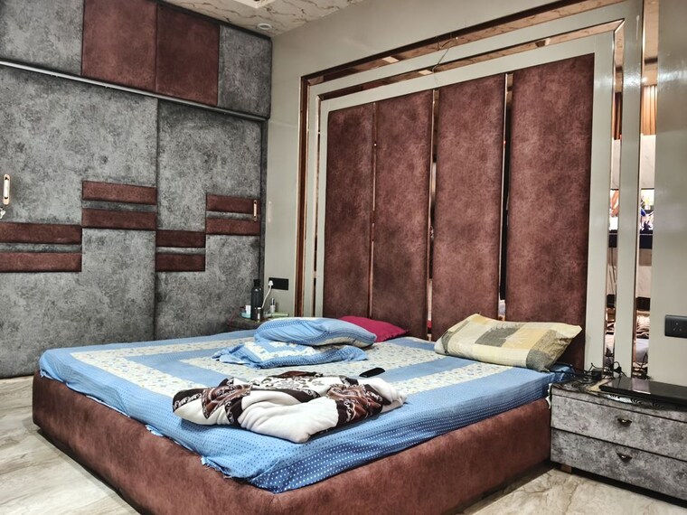 Bedroom, landcraft-golf-links 3 Bedroom 1600 Sq.Ft. Apartment In Pandav Nagar Ghaziabad 10346859
