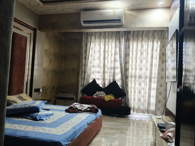Team Area, landcraft-golf-links 3 Bedroom 1600 Sq.Ft. Apartment In Pandav Nagar Ghaziabad 10346859