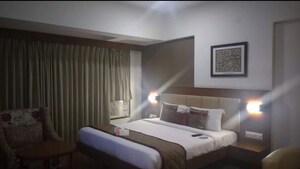 Bedroom in 3 BHK Apartment at Aristo Pearl Residency, Prabhadevi – for Rent