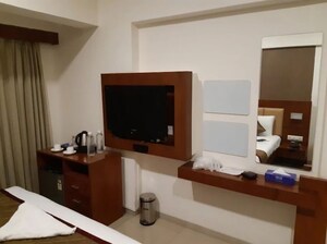 Living Room in 3 BHK Apartment at Aristo Pearl Residency, Prabhadevi – for Rent