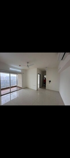 2 BHK Apartment For Rent in Lodha Amara