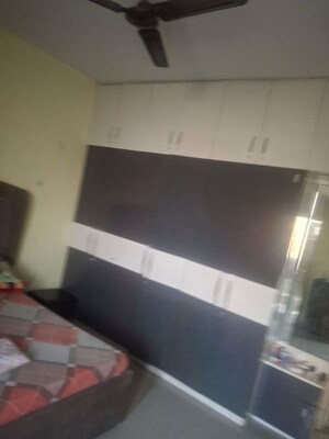 Furnished Amenities in 2.5 BHK Apartment at Omaxe New Heights, Sector 78 – for Sale