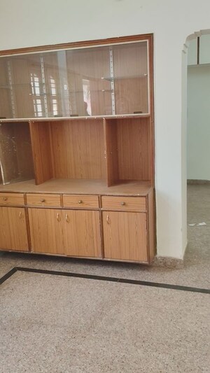 Furnished Amenities in 2 BHK Builder Floor at Btm Layout Stage 2 – for Rent
