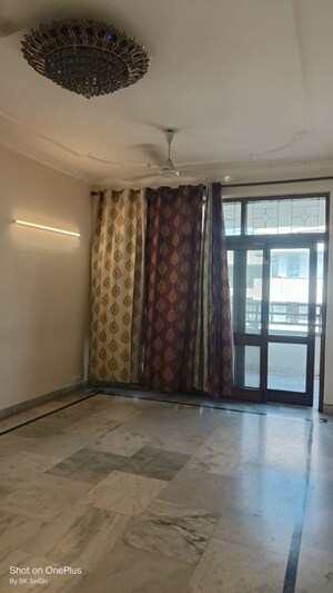 Room in 3.5 BHK Apartment at Sector 10 Dwarka – for Sale