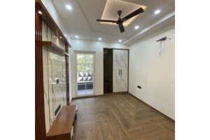 Bedroom in 3 BHK Builder Floor at Experion The Westerlies, Sector 108 – for Sale