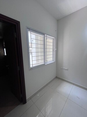Room in 2 BHK Apartment at Kothanur – for Rent