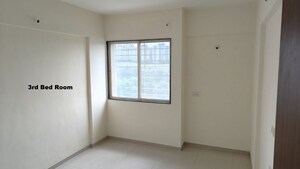 Room in 3 BHK Apartment at Kanchan Onyx, Pisoli – for Rent