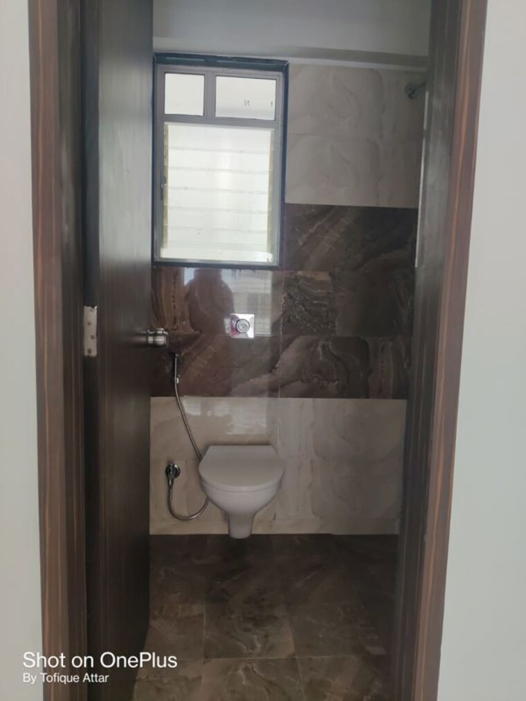 Bathroom, goyal-my-home-mh-14 2.5 Bedroom 810 Sq.Ft. Apartment In Punawale Pune 10347018