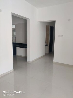 Room in 2.5 BHK Apartment at Goyal My Home MH 14, Punawale – for Rent