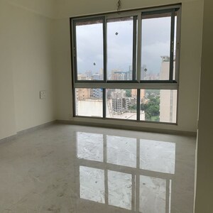 Room in 2 BHK Apartment at Shraddha Elite, Poisar – for Rent