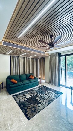 6 BHK + Pooja Room,Servant Room,Study Room,Extra Room Independent House For Sale in New Friends Colony
