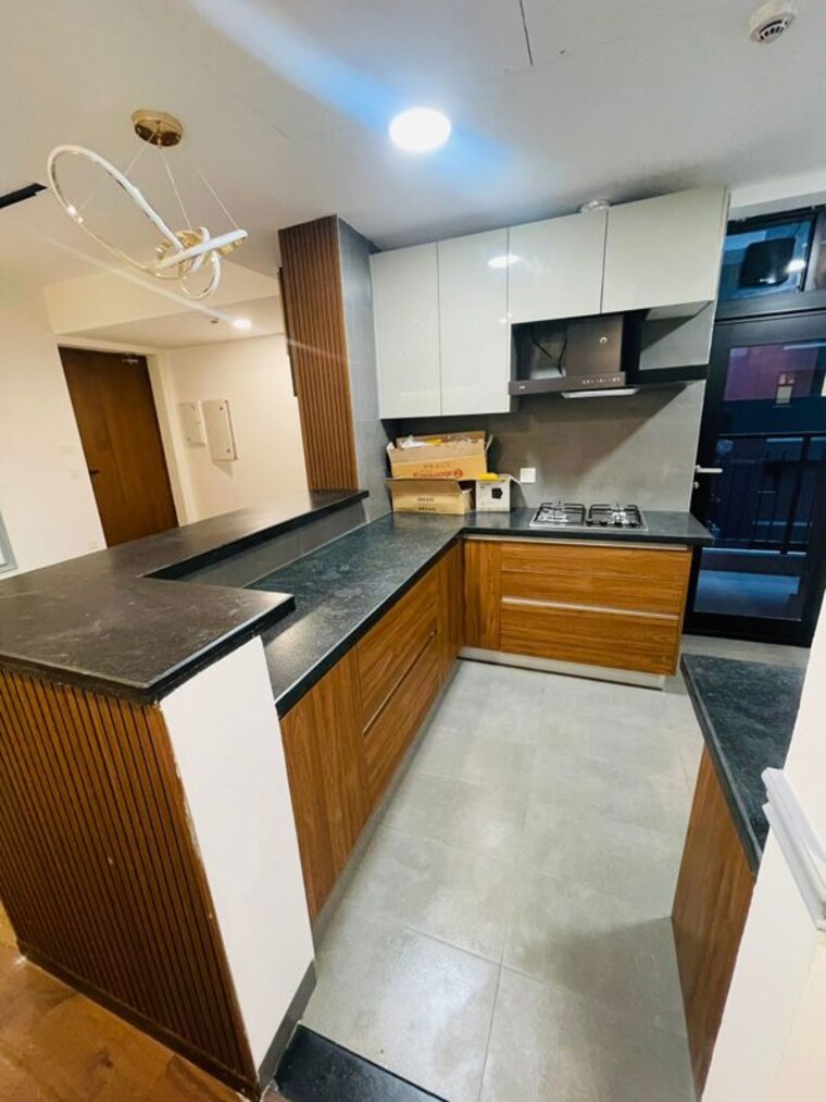 Kitchen, smart-world-orchard 3 Bedroom 1712 Sq.Ft. Builder Floor In Sector 61 Gurgaon 10347108
