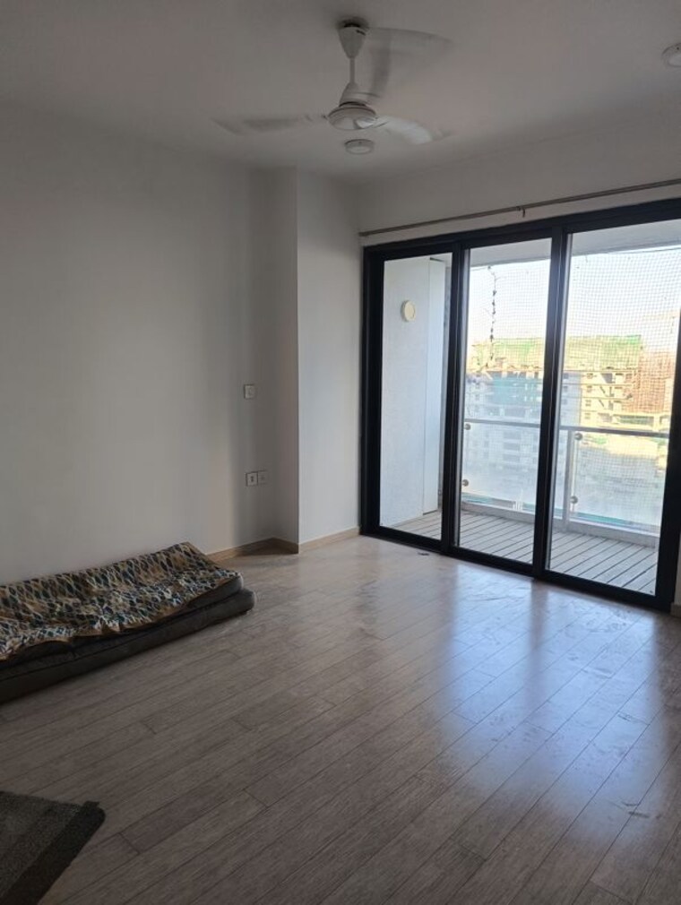 Room, lodha-new-cuffe-parade 2 Bedroom 734 Sq.Ft. Apartment In Wadala Mumbai 9838753
