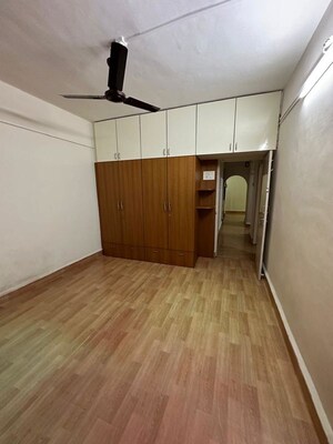 Room in 2 BHK Apartment at Jagdish Nagar CHS, Aundh – for Rent